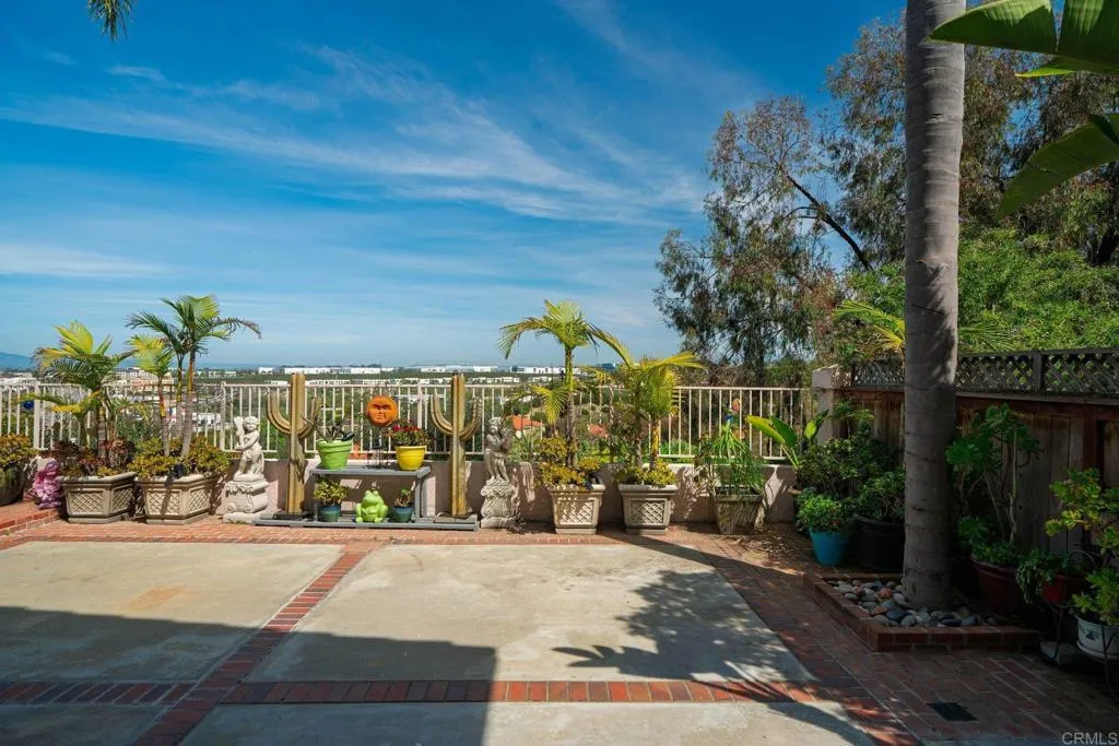 https://cdn.realtyfeed.com/cdn/127/306668471/15d42a2da50cf894b175e23ed356ca2b.webp