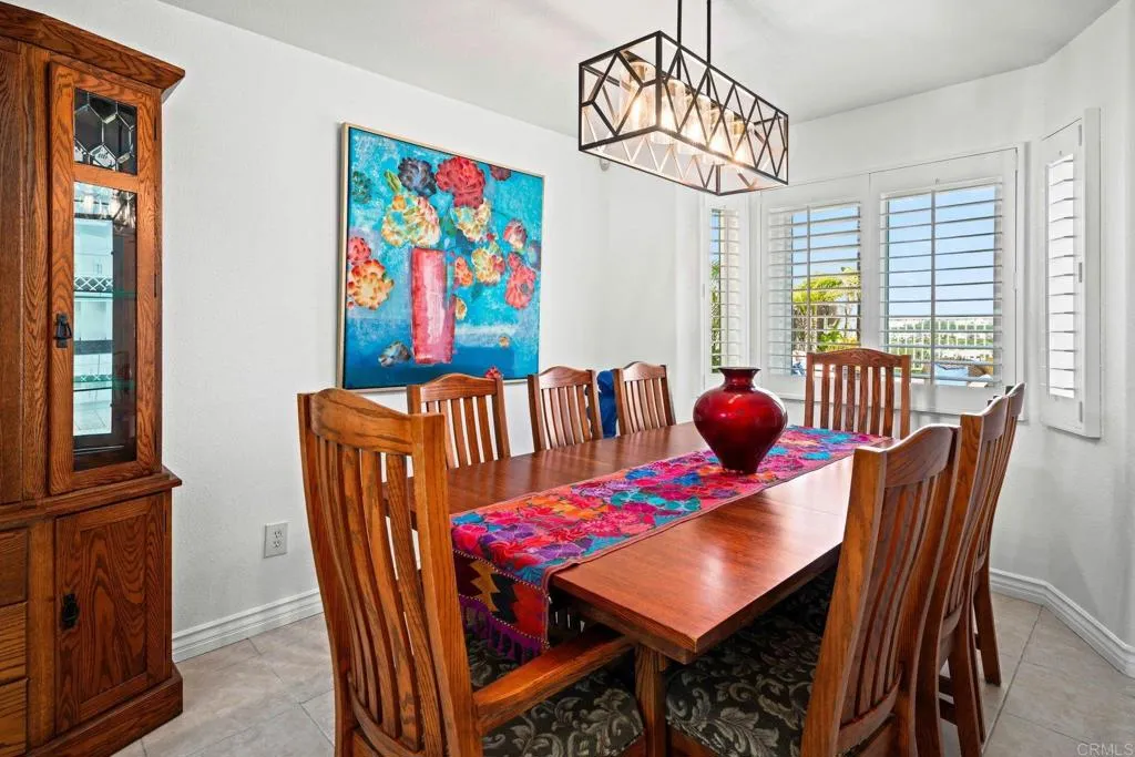 https://cdn.realtyfeed.com/cdn/127/306668471/2352fb0e106bf98a0352f756f59c78e2.webp