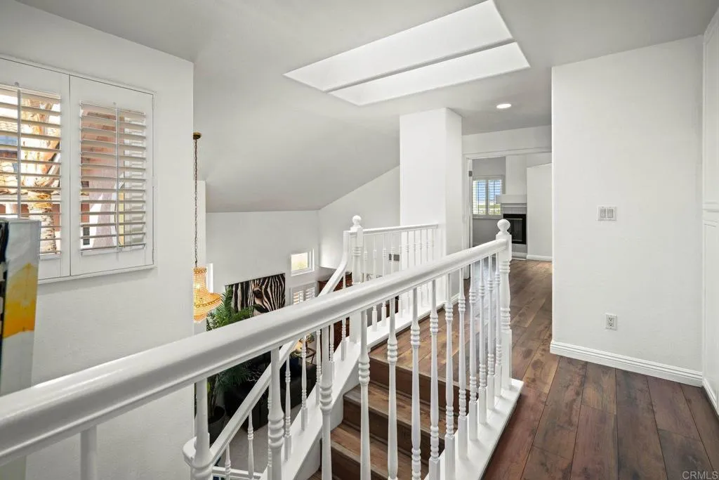 https://cdn.realtyfeed.com/cdn/127/306668471/a06b13311940ae30082bf3cee86ce1a2.webp