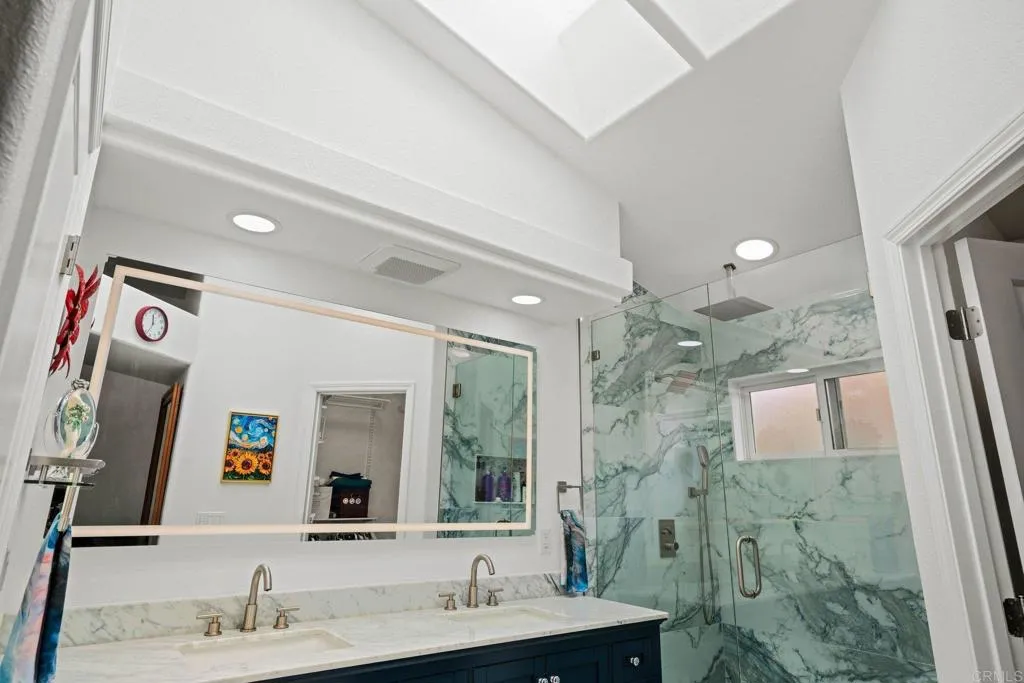 https://cdn.realtyfeed.com/cdn/127/306668471/aef6625945489f9143cc40f4927ee306.webp