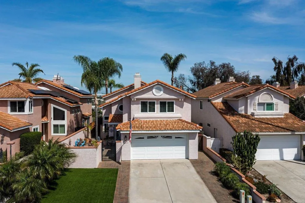 https://cdn.realtyfeed.com/cdn/127/306668471/b22c6826b058df7a1d566ffe0cfc76f0.webp