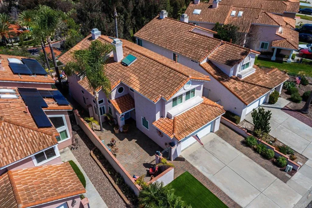 https://cdn.realtyfeed.com/cdn/127/306668471/b8b48d4a539aa09632c4c3e898ceb519.webp