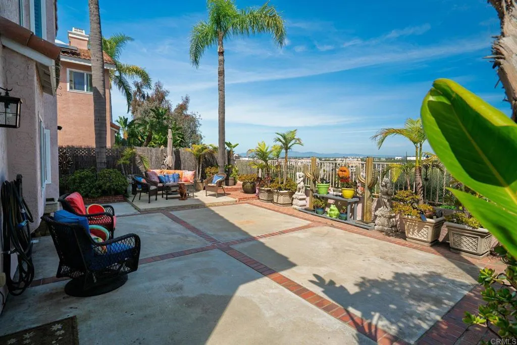https://cdn.realtyfeed.com/cdn/127/306668471/eb8e25c67712a30d2d0b41f996be9f1c.webp