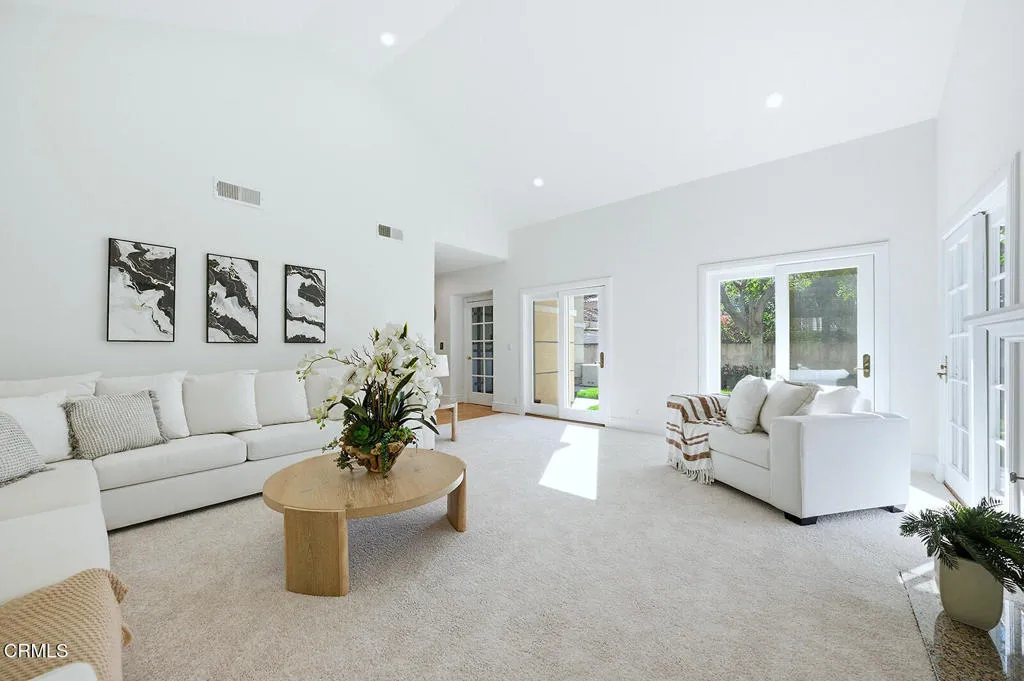 1807 Windsor Road, San Marino, CA, 91108
