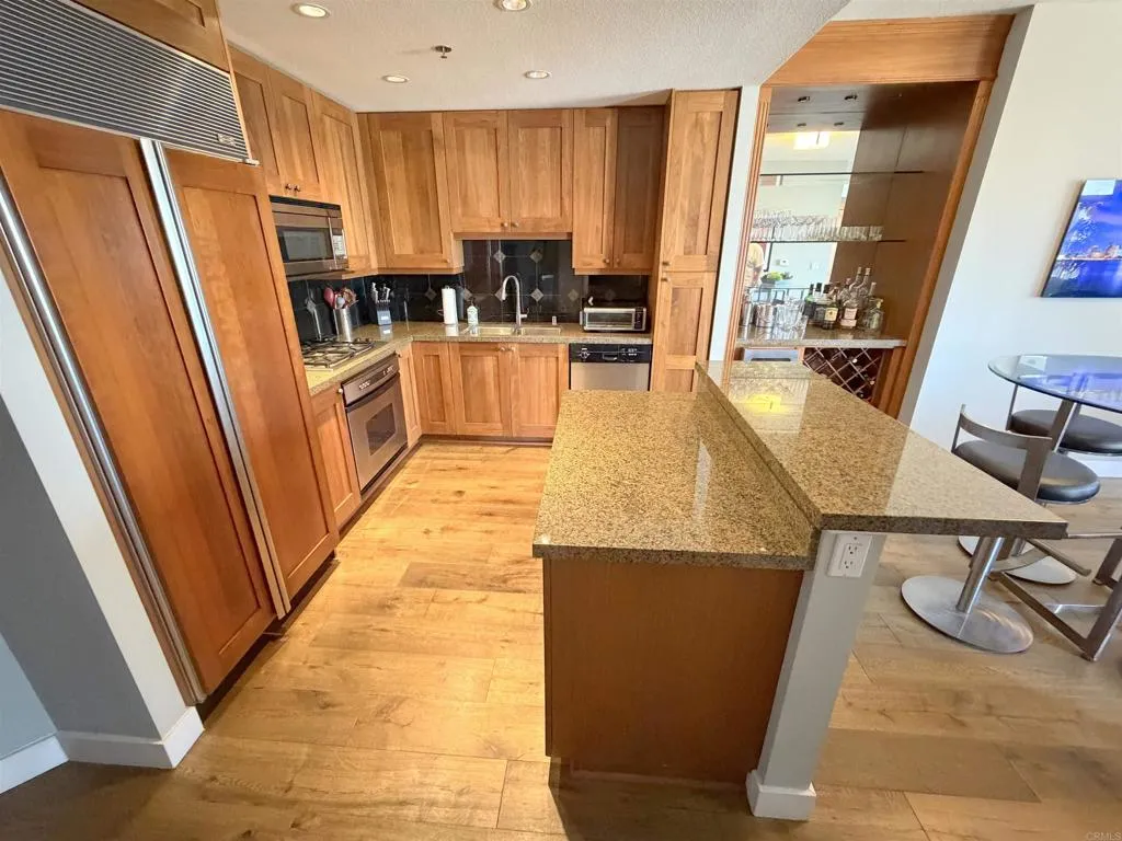 Photo #12: PTP2602031 Listing: Photo #12