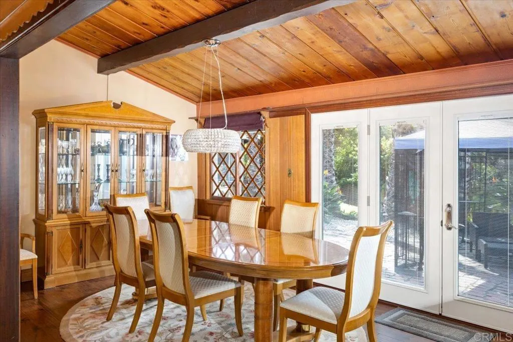 https://cdn.realtyfeed.com/cdn/127/306668545/821ef5fc51395bb029ad57bf531aedc2.webp