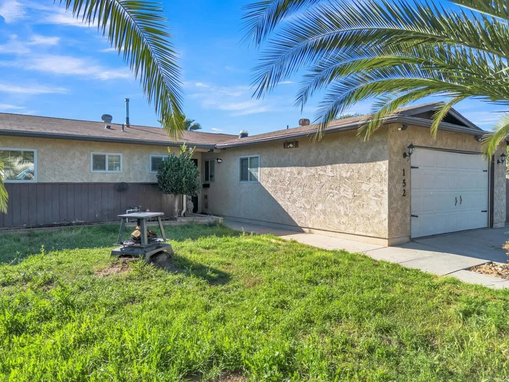 https://cdn.realtyfeed.com/cdn/127/306668604/0b2ce4031bbc6c0a152610eaa16056e3.webp