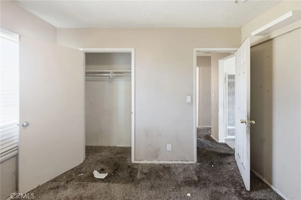 https://cdn.realtyfeed.com/cdn/127/306668660/d986afb028d5662162405f57d4f7e2c4.webp