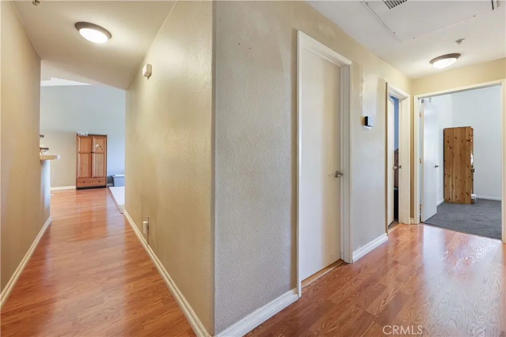 Photo #5: SW26058482 Listing: Photo #5
