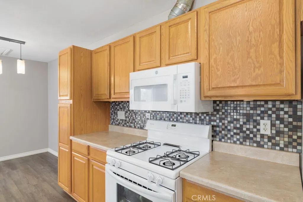 https://cdn.realtyfeed.com/cdn/127/306668778/4451a59f98435d165f5257da76e3864d.webp