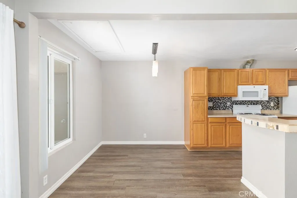 https://cdn.realtyfeed.com/cdn/127/306668778/5ebaefd030864d455ede19b73e4924a0.webp