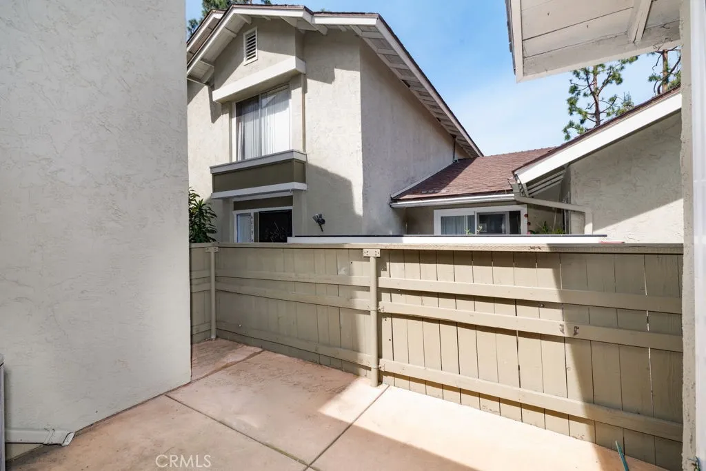 https://cdn.realtyfeed.com/cdn/127/306668778/97dedbecb8181100b2550c6a16bcdf3a.webp