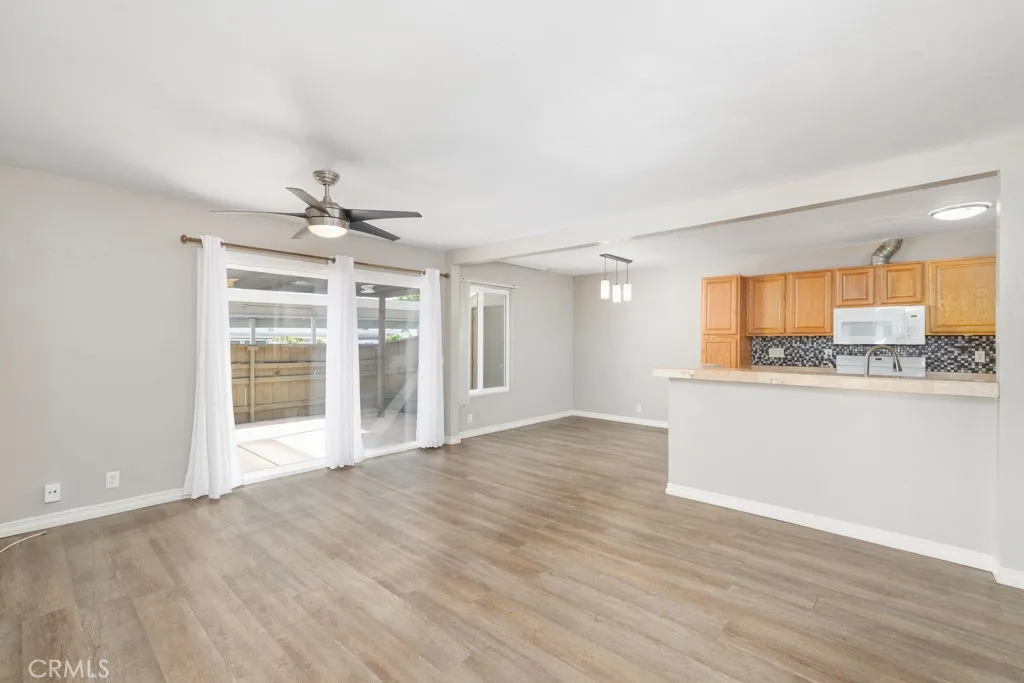 https://cdn.realtyfeed.com/cdn/127/306668778/f84e699ab89d5477a83281afcbcbdee5.webp