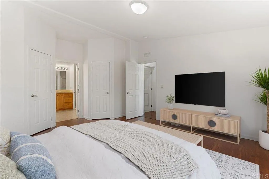 https://cdn.realtyfeed.com/cdn/127/306668805/f47c8f134c4f9973ba76e0f06841844e.webp