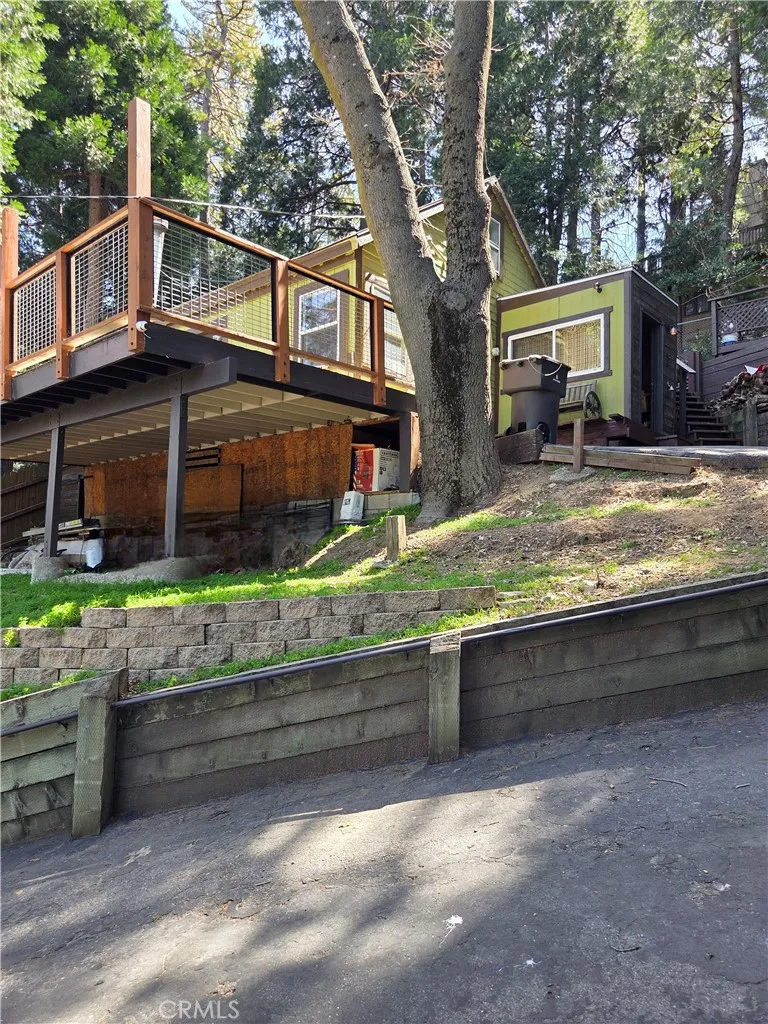 Crestline, CA 92325