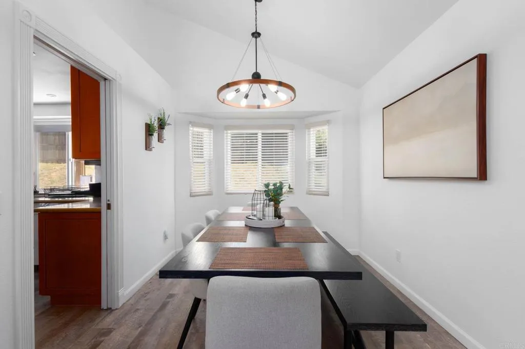 https://cdn.realtyfeed.com/cdn/127/306668825/f409a5828dce41a9e3b9c0c7ddff0b43.webp