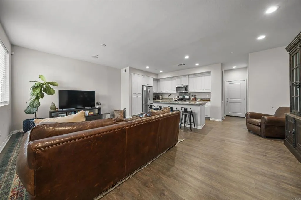 Photo #5: PTP2602040 Listing: Photo #5