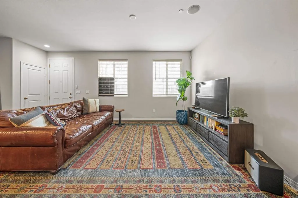 Photo #8: PTP2602040 Listing: Photo #8