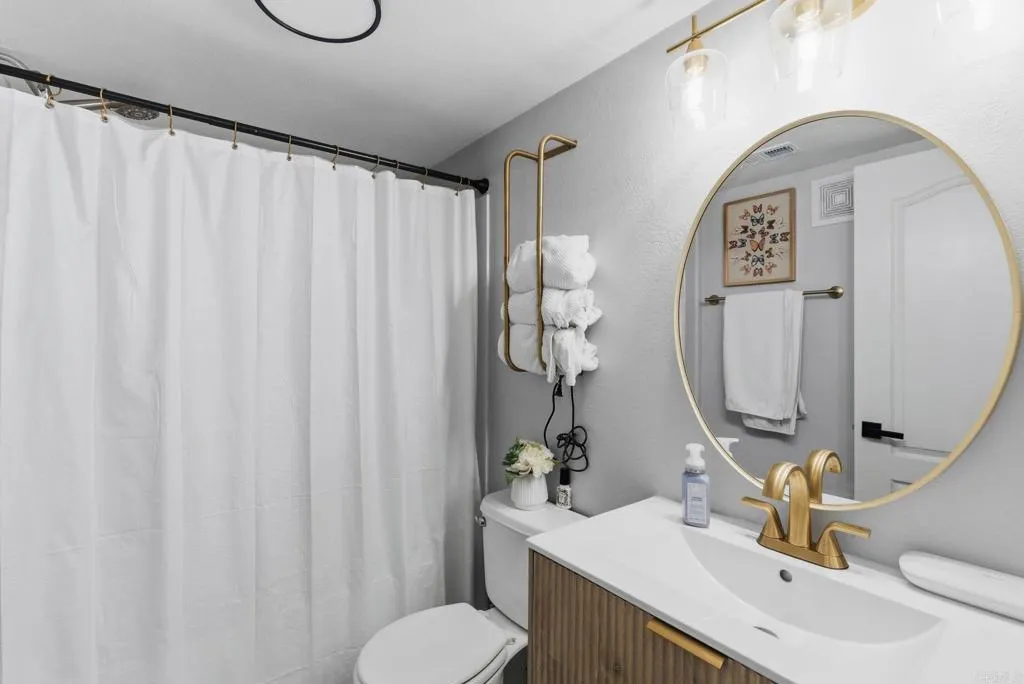 https://cdn.realtyfeed.com/cdn/127/306668892/9c07ba477371ad5b6f43425824c63d92.webp