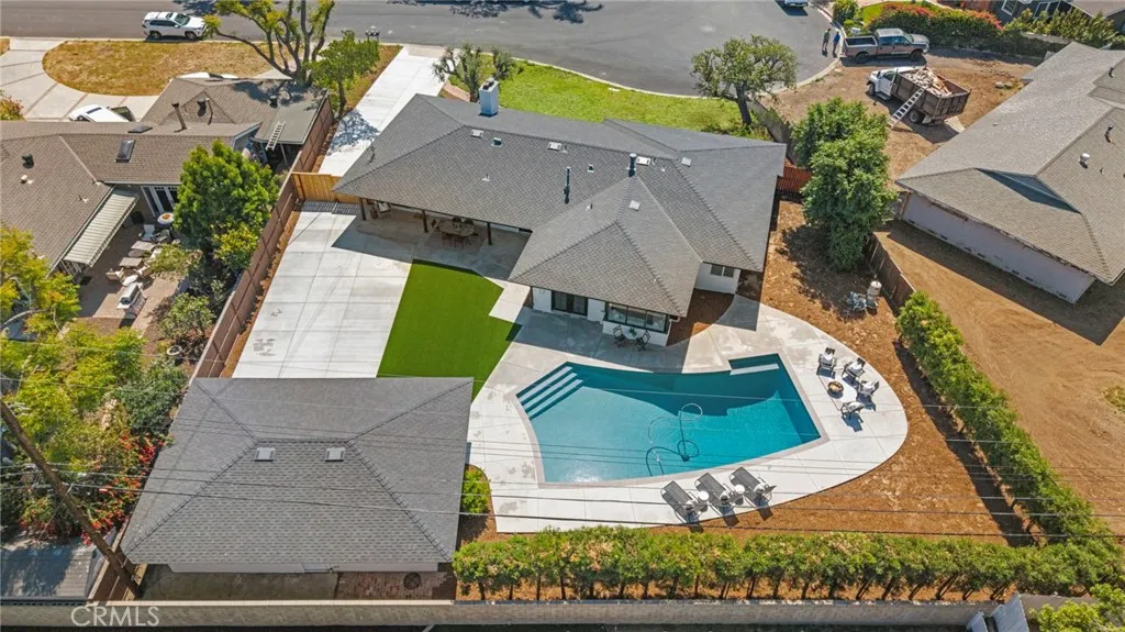 North Tustin, CA 92705