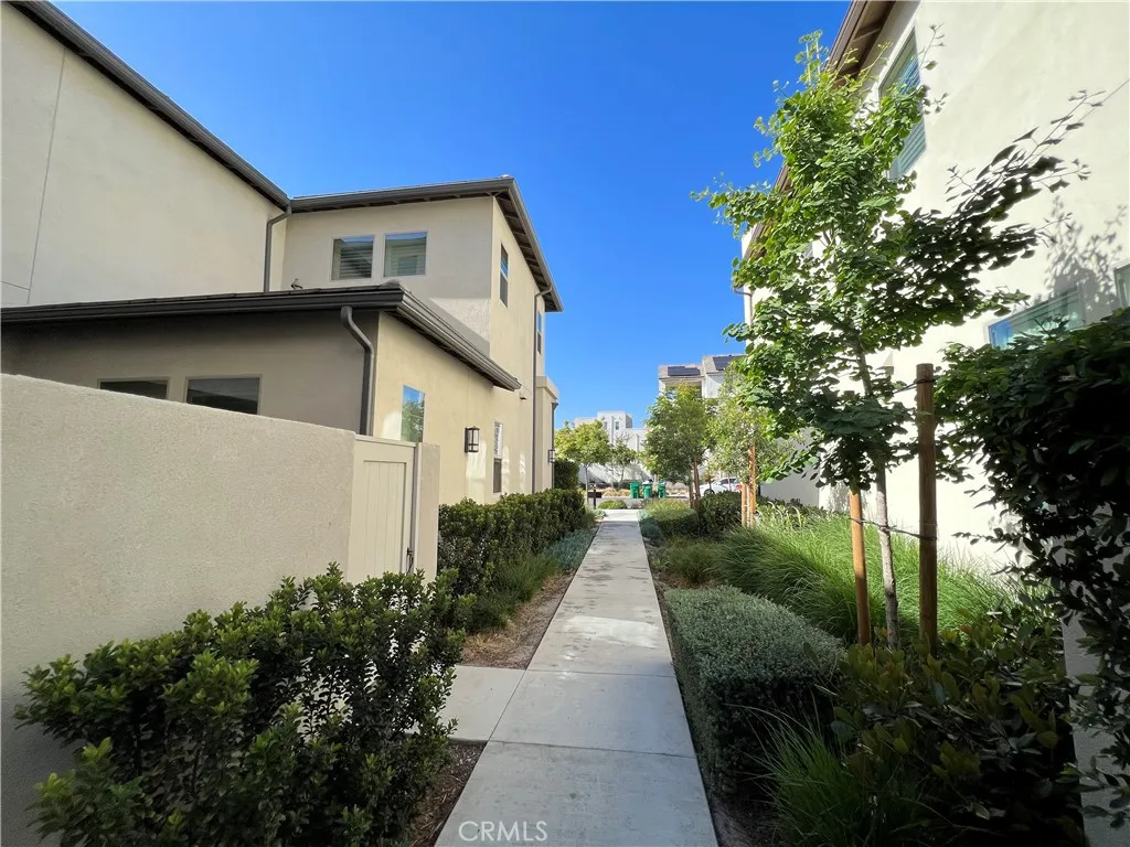 Irvine, CA 92618