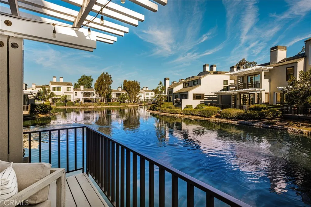 Irvine, CA 92614