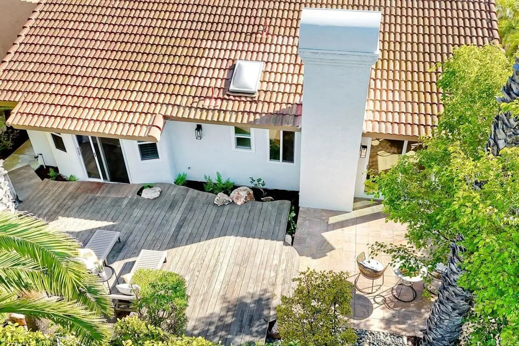 https://cdn.realtyfeed.com/cdn/127/306669005/6dca0c655f743b413e97643830410143.webp