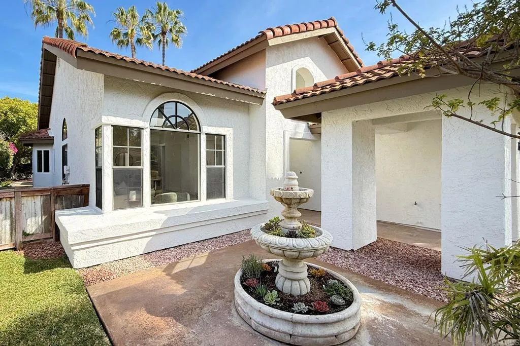 https://cdn.realtyfeed.com/cdn/127/306669005/7b553f516534c6a1f0ba13be4434e5fd.webp