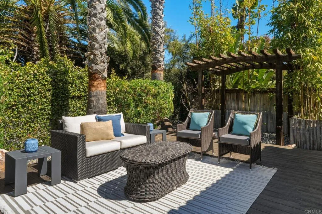 https://cdn.realtyfeed.com/cdn/127/306669005/c65388a95278384e38214722863fe553.webp