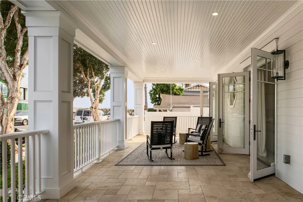 https://cdn.realtyfeed.com/cdn/127/306669021/8523104d39fbbd4580d8d273b97897b2.webp