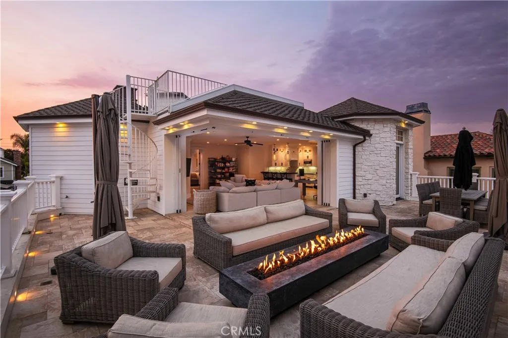 https://cdn.realtyfeed.com/cdn/127/306669021/99e301c2520043a5899f6c946bf9b0b2.webp