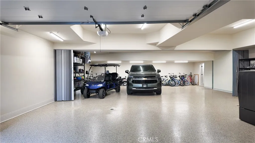 https://cdn.realtyfeed.com/cdn/127/306669021/aa48d6bfe86dcfa085f7e719de274dbd.webp