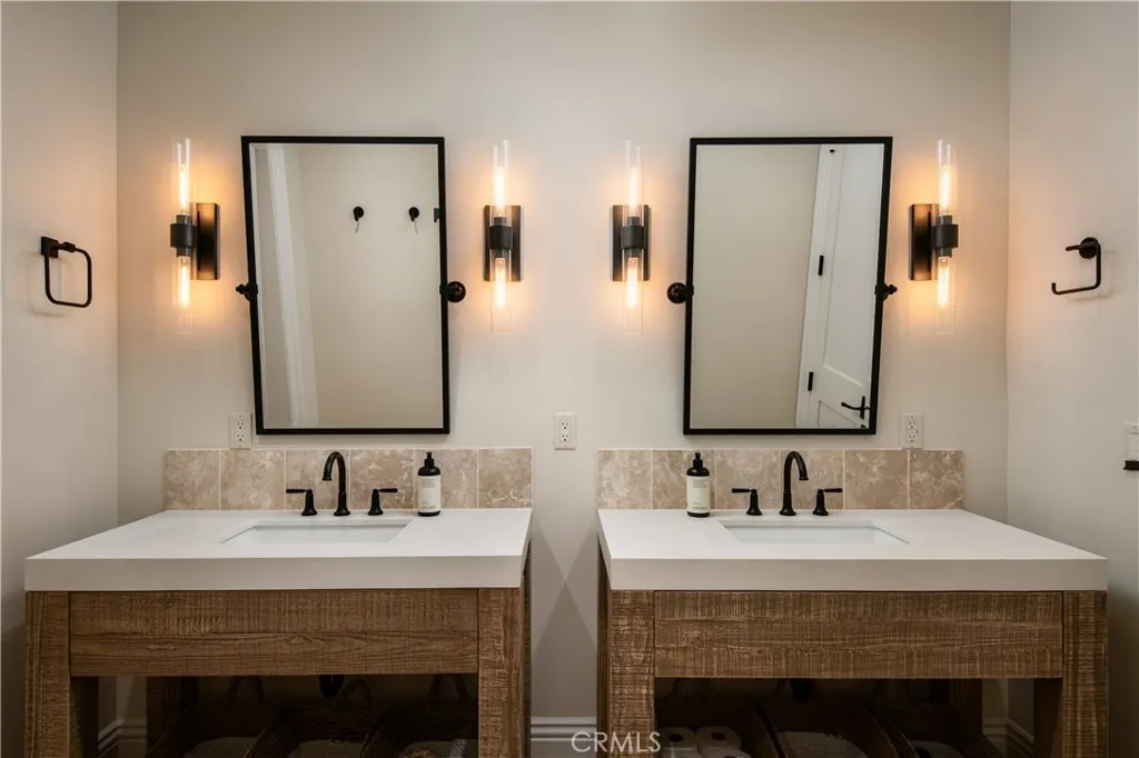 https://cdn.realtyfeed.com/cdn/127/306669021/d77745930f2d66e827f8f07c8baa7423.webp