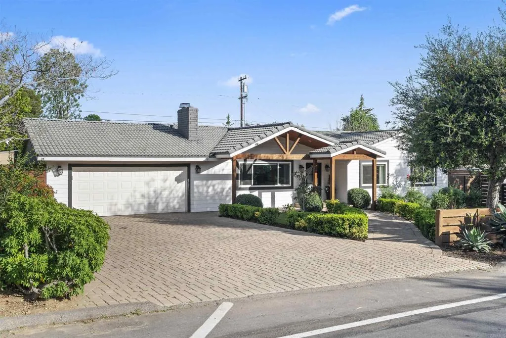 https://cdn.realtyfeed.com/cdn/127/306669025/5d6caa9965b87a3c891dc955a0f618f2.webp