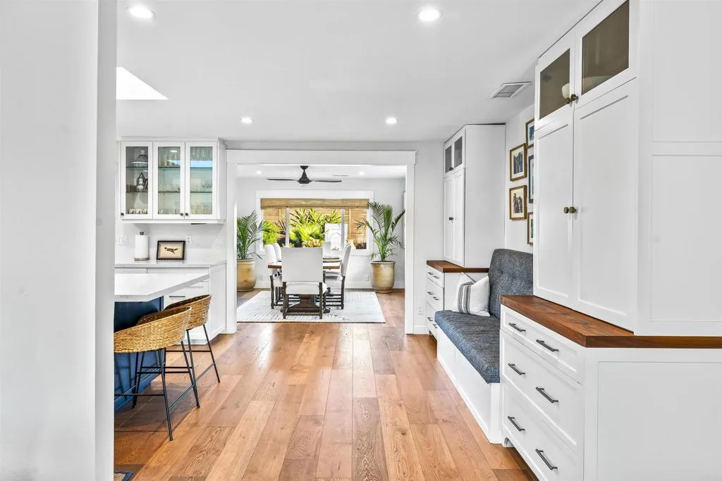 https://cdn.realtyfeed.com/cdn/127/306669025/a0d51102e058fde199a4c44d53da8278.webp