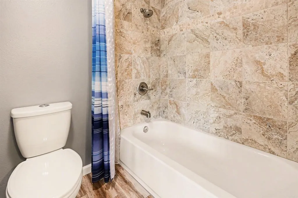 https://cdn.realtyfeed.com/cdn/127/306669047/0cfa691702fe0bda21921a1027e68cce.webp