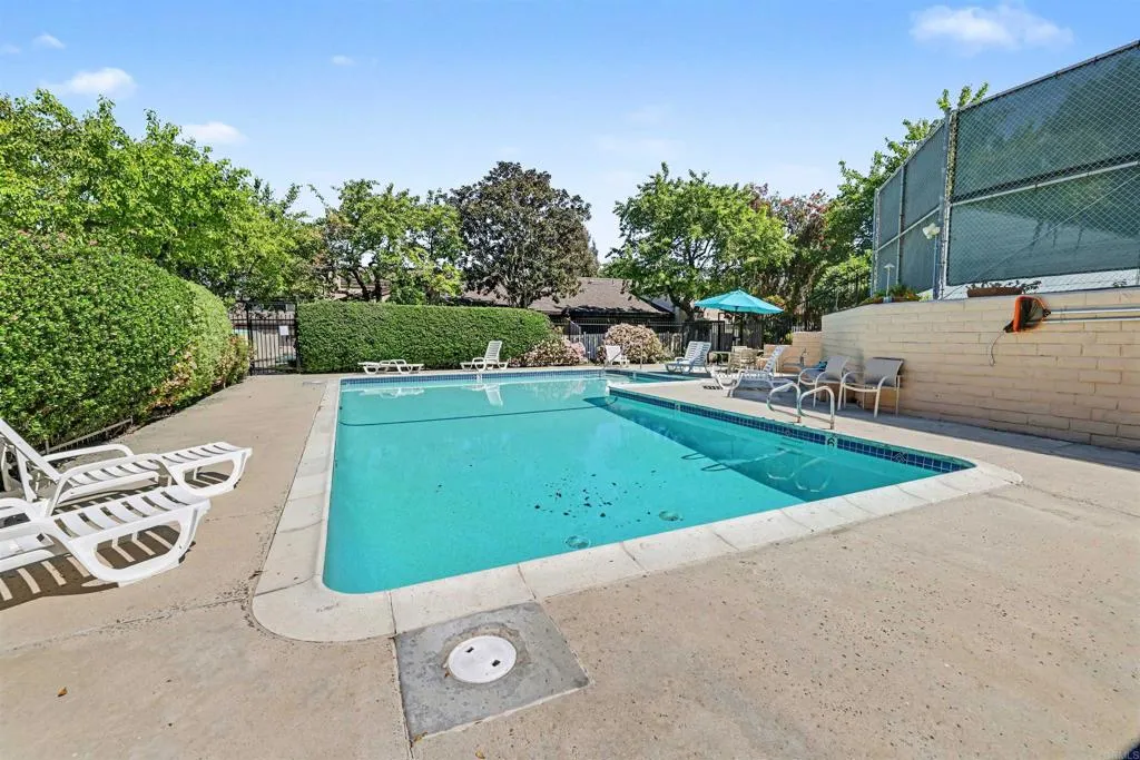 https://cdn.realtyfeed.com/cdn/127/306669047/3fe3545944f41c9177bf6a333f911f44.webp