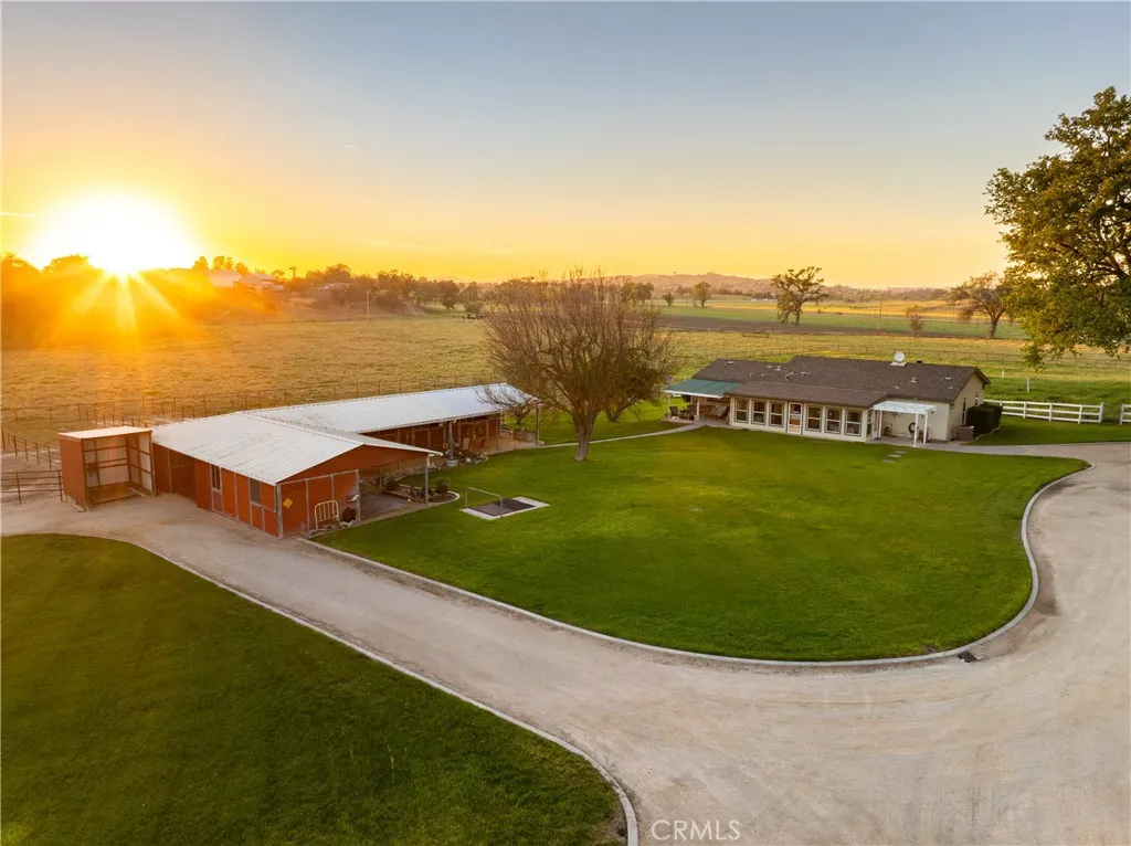 5385 Camp 8, Paso Robles, CA, 93446