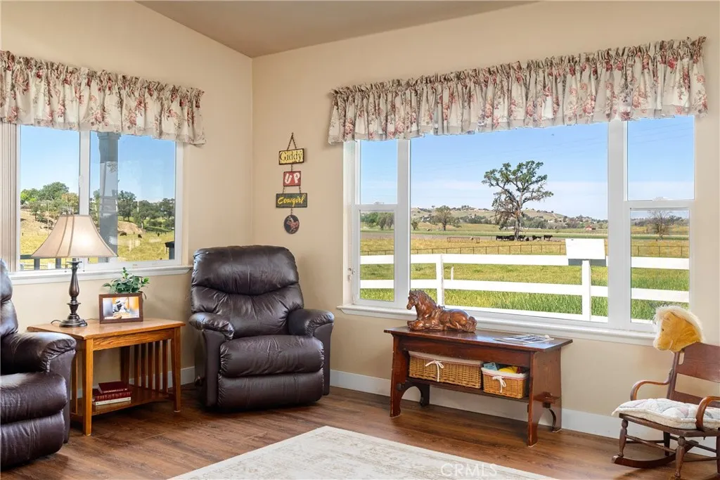 5385 Camp 8, Paso Robles, CA, 93446