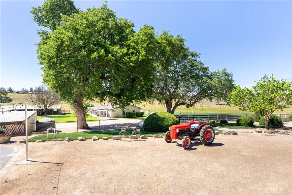5385 Camp 8, Paso Robles, CA, 93446