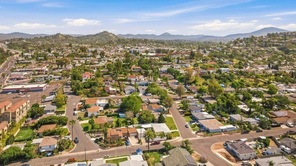 Photo #36: PTP2602046 Listing: Photo #36