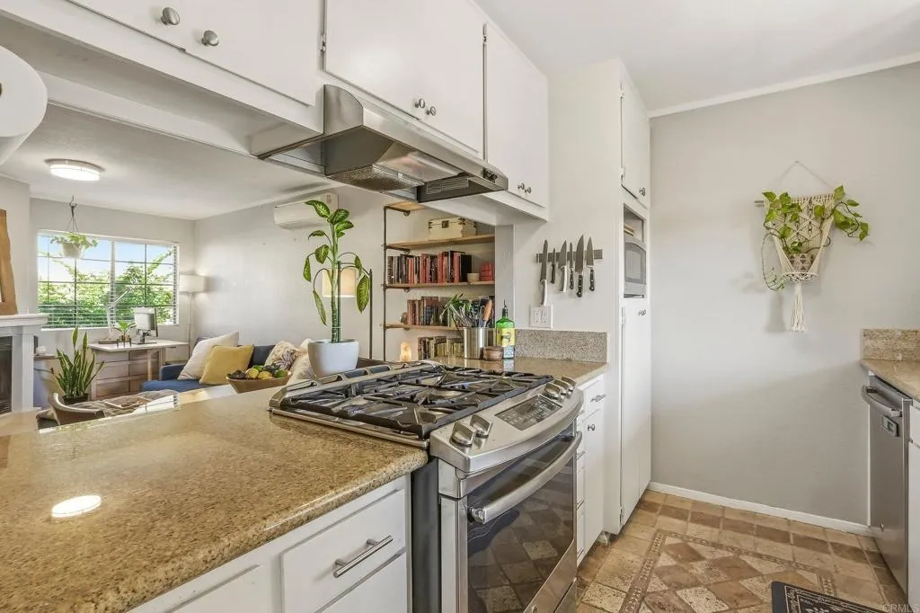 Photo #9: PTP2602046 Listing: Photo #9