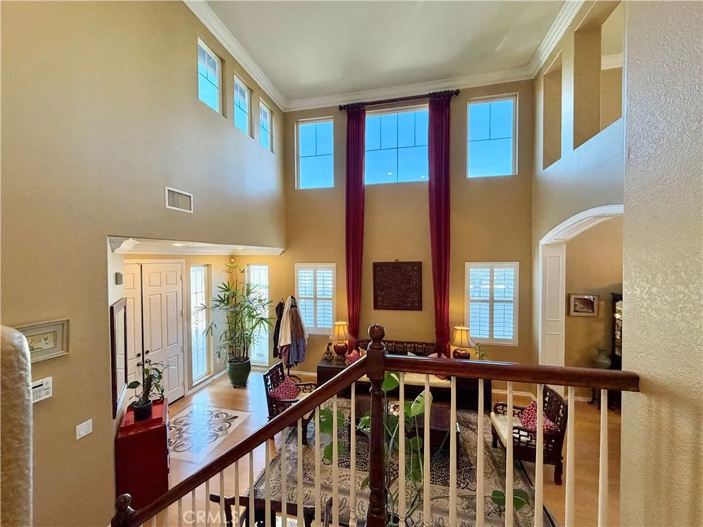 https://cdn.realtyfeed.com/cdn/127/306669102/31b24f76cf14ca647a2f6eff7e1ceb25.webp