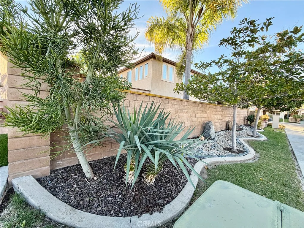 https://cdn.realtyfeed.com/cdn/127/306669102/86d73690aaf9e7c88b0c5029eff61f82.webp