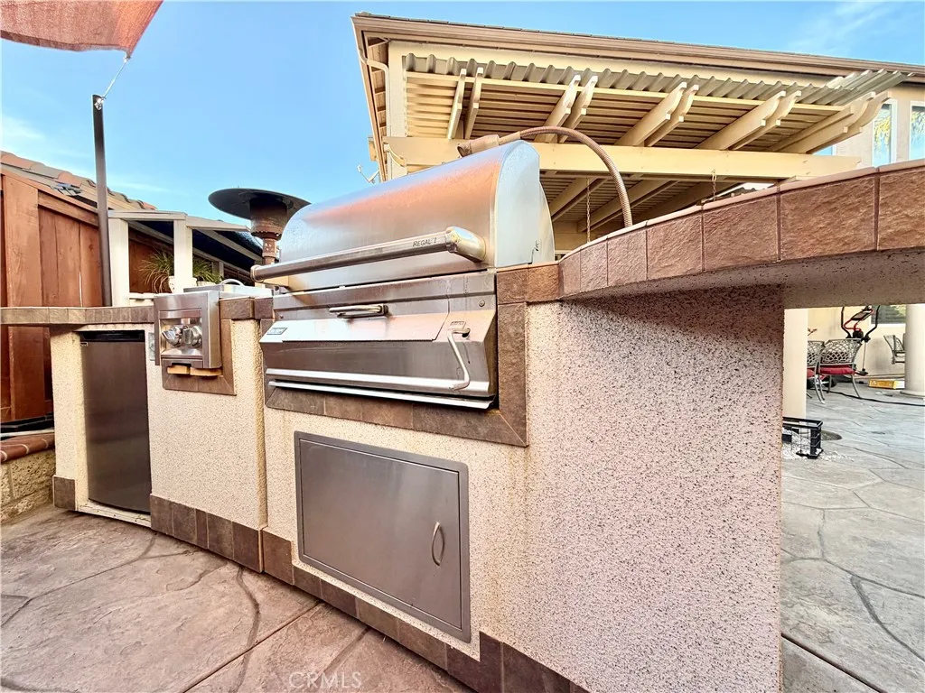 https://cdn.realtyfeed.com/cdn/127/306669102/a35323d82cca7d12a32aca57b04131ed.webp