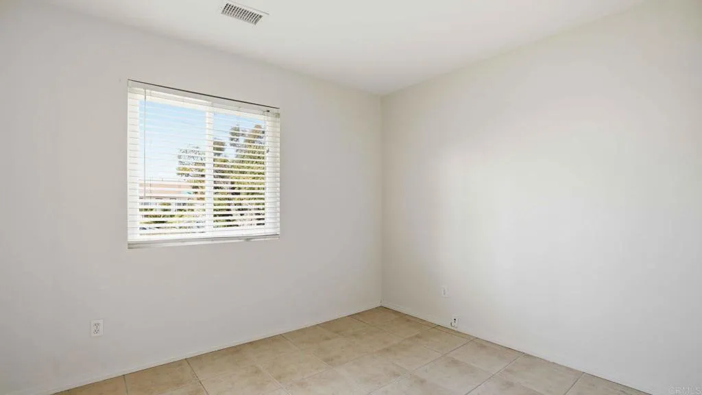 https://cdn.realtyfeed.com/cdn/127/306669119/1c57fc4c3b334a32b35a44019046fee0.webp