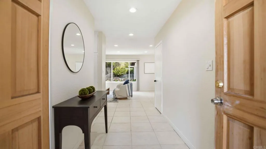 https://cdn.realtyfeed.com/cdn/127/306669119/36d0cdb500f30680890dd3d429a549a0.webp