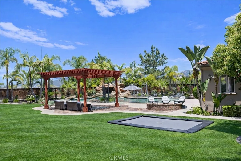 https://cdn.realtyfeed.com/cdn/127/306669156/4ed2736cba2ad069fd4e2497f54d80e3.webp