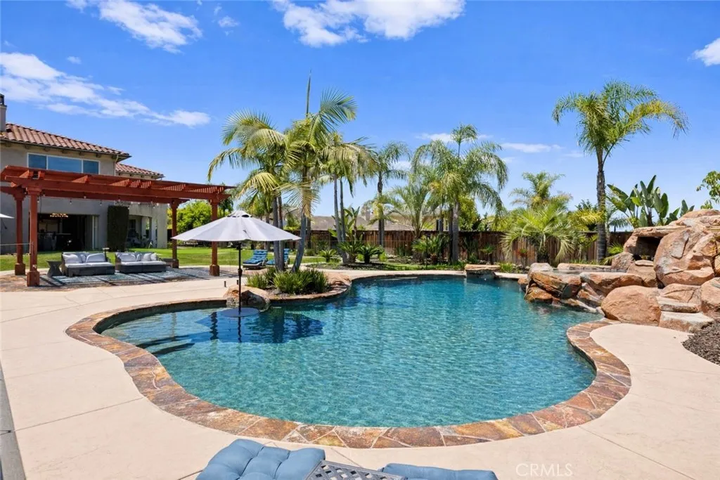 https://cdn.realtyfeed.com/cdn/127/306669156/77b14d68583cc0868db9f1d2ad8e82e4.webp