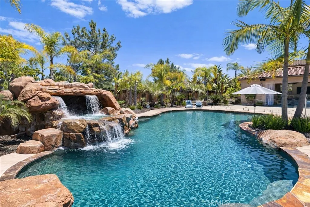 https://cdn.realtyfeed.com/cdn/127/306669156/9bd1cd7dcffcf884a1169957492f1a6d.webp
